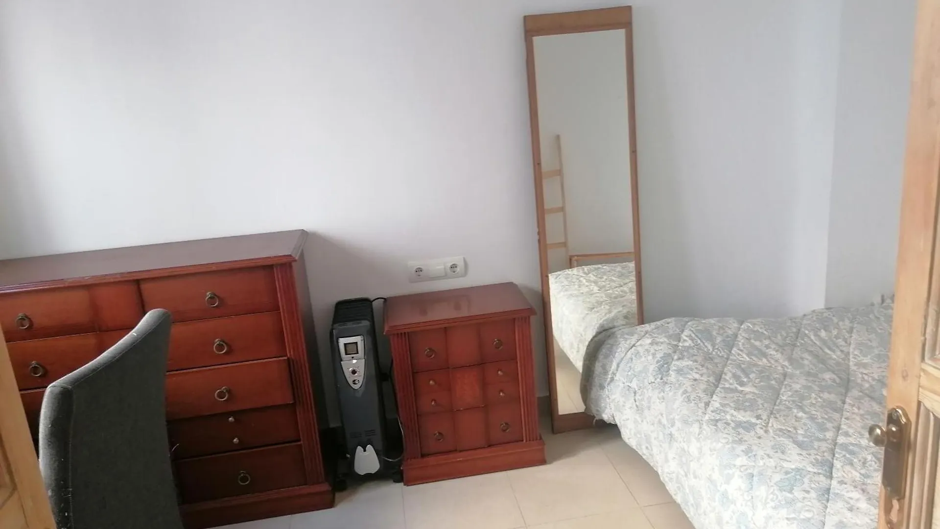 Casa La Salud A 50 De La Playa Malaga Pedregalejo Villa Semesterbostad